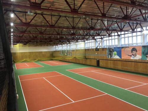 г. Санкт-Петербург, 4 теннисных корта, хард